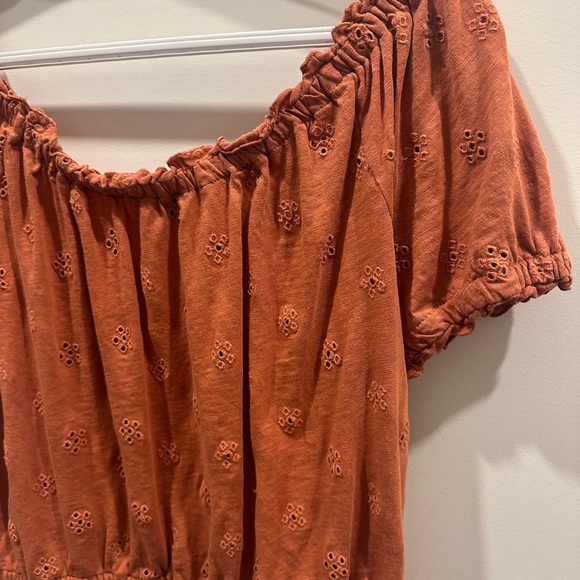 American Eagle top - Picture 1 of 2